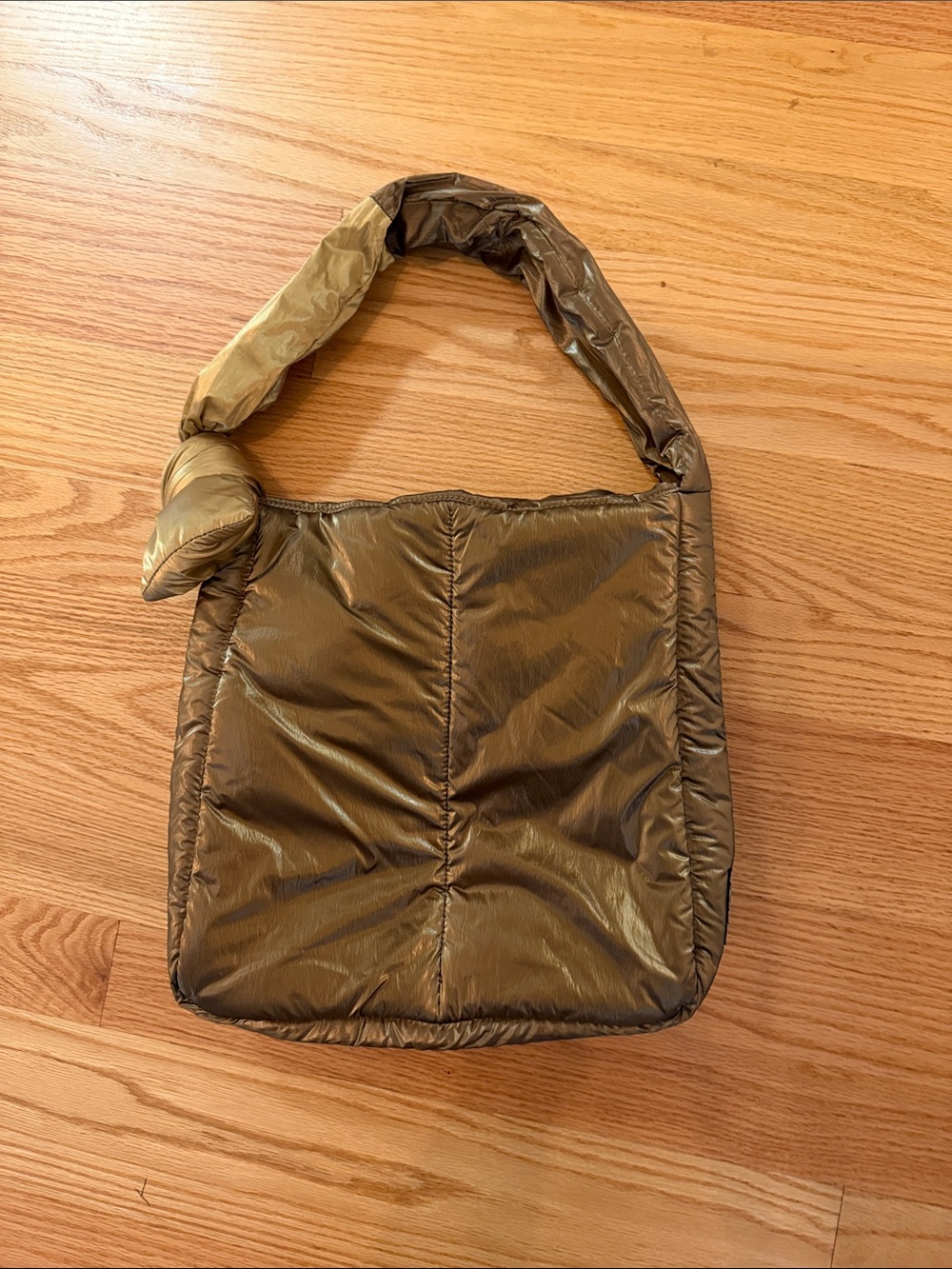 Caraa Sport Puffer Shoulder Bag